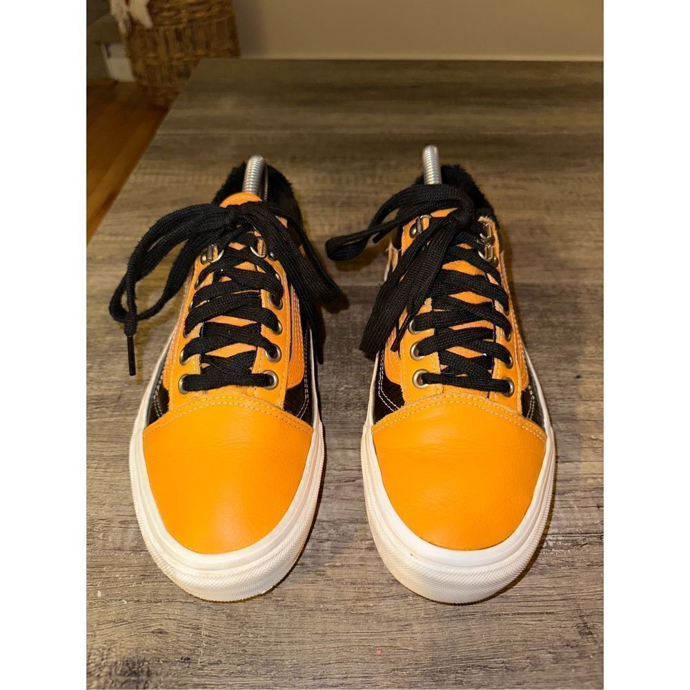 Vans Old Skool MTE Mens Size 6.5 and Women’s 8 Leather All Weather Skate Apricot - Picture 2 of 9